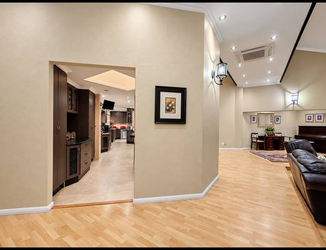 6 BEDROOM HOUSE FOR SALE IN THREE RIVERS